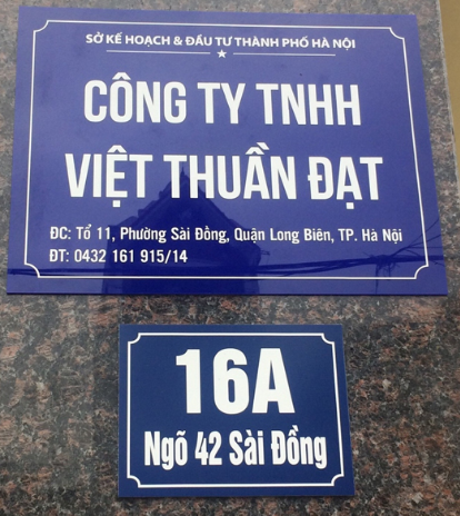Bảng tên mica, decal 2