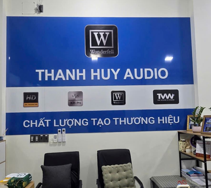 ✨ Bảng Hiệu Alu Chữ Mica Sang Trọng – Giải Pháp Quảng Cáo Hiện Đại & Hiệu Quả