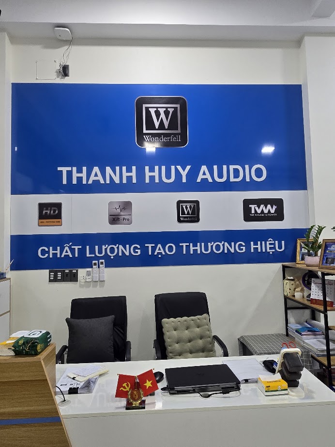✨ Bảng Hiệu Alu Chữ Mica Sang Trọng – Giải Pháp Quảng Cáo Hiện Đại & Hiệu Quả 2