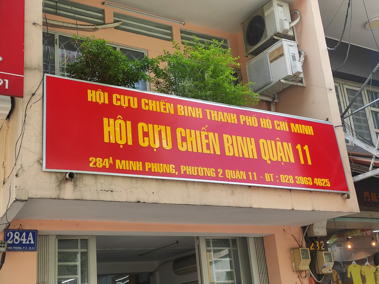 Bảng hiệu alu, nội dung chứ mica cắt dán 2