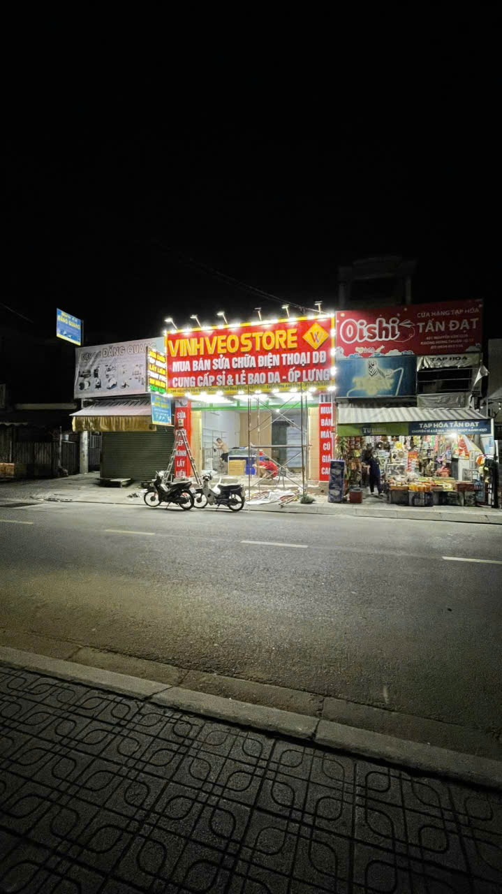🔥 Bảng Hiệu Chữ Nổi Mica Trên Nền Alu – Sự Lựa Chọn Sang Trọng Cho Thương Hiệu Hiện Đại 3