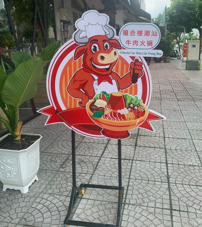 Bảng hiệu mô hình alu đứng, nội dung dán decal 2 mặt 2