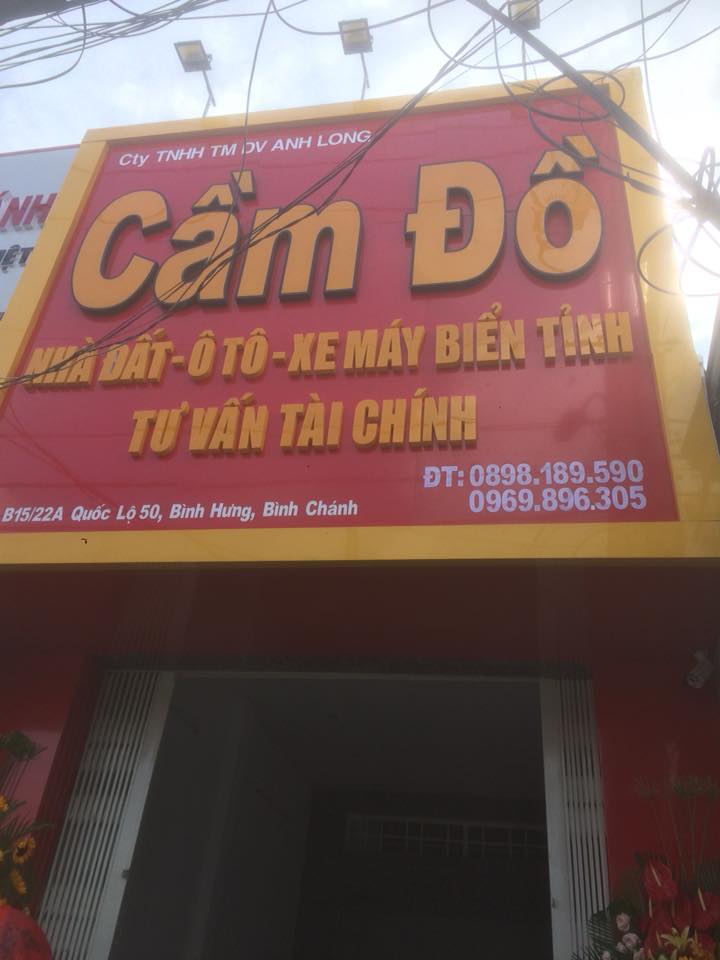 bảng hiệu quảng cáo alu lắp đèn pha điện giá rẻ 2