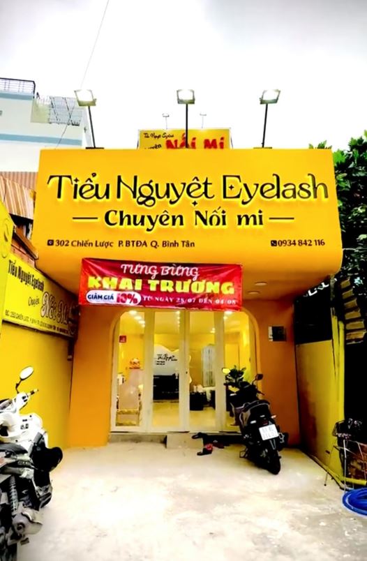 biển quảng cáo alu vàng bóng đèn sáng chân siêu nổi 2