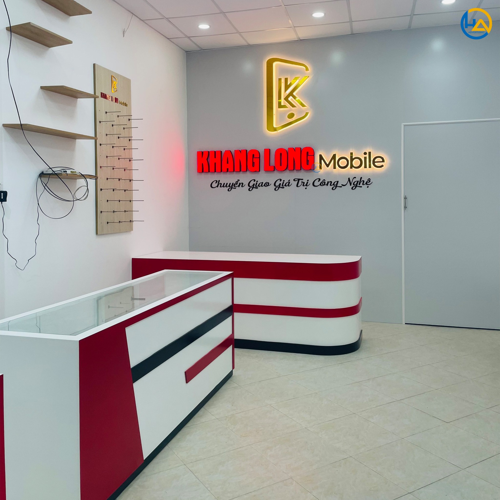 Bộ logo mica nổi khối đèn sáng mặt và hắt chân 2