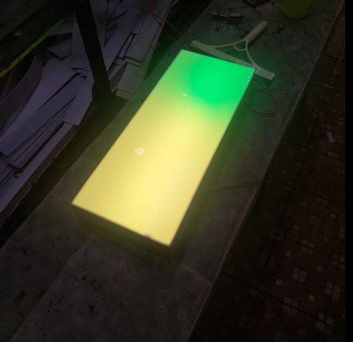 Hộp đèn mica dán decal led full - 1 mặt 2