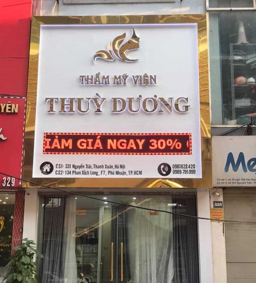mặt dựng alu bóng có viền ốp alu gương, nội dũng chữ alu gương sáng chân sang trọng 2