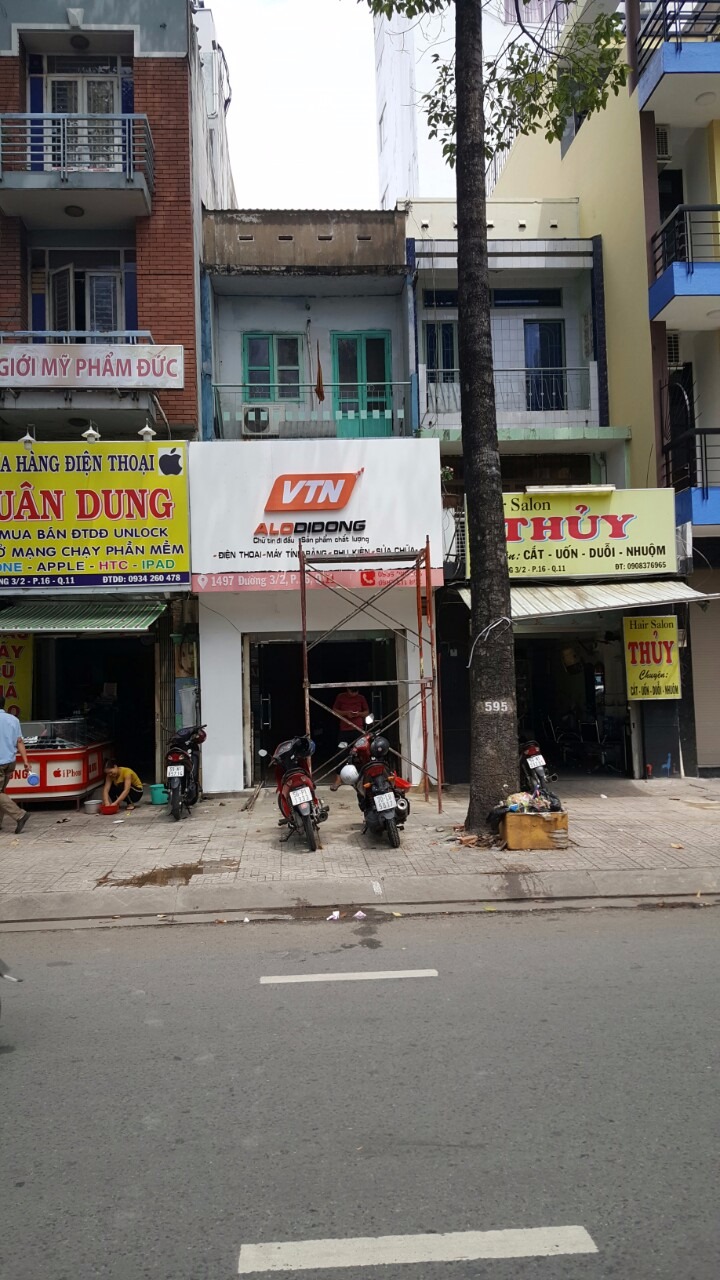 Mặt dựng alu trắng, nội dung chữ mica không đèn giá rẻ 2
