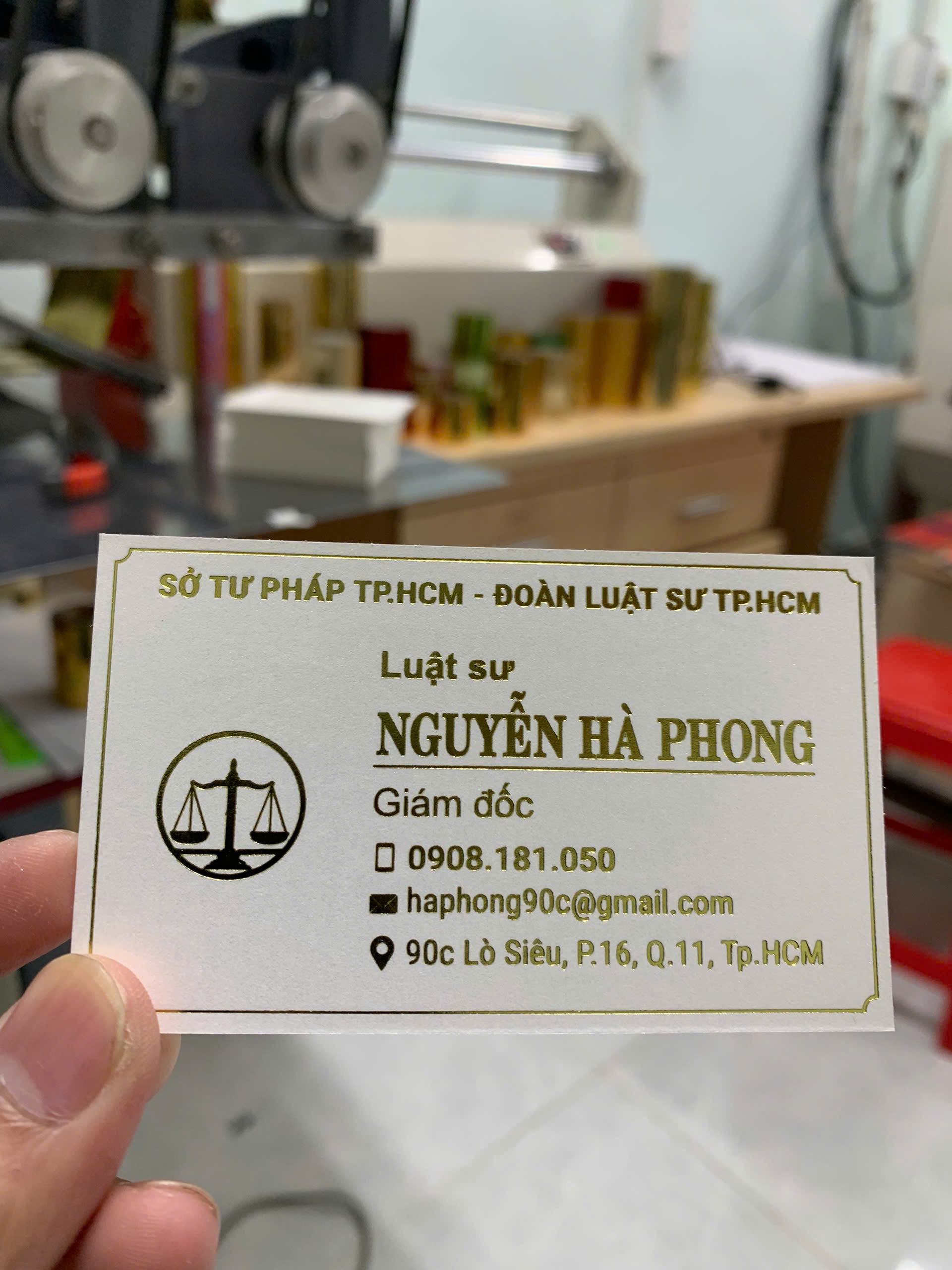 name card ép kim sang trọng 3